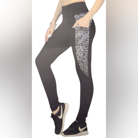 Athletic Leggings - Picture 1 of 6